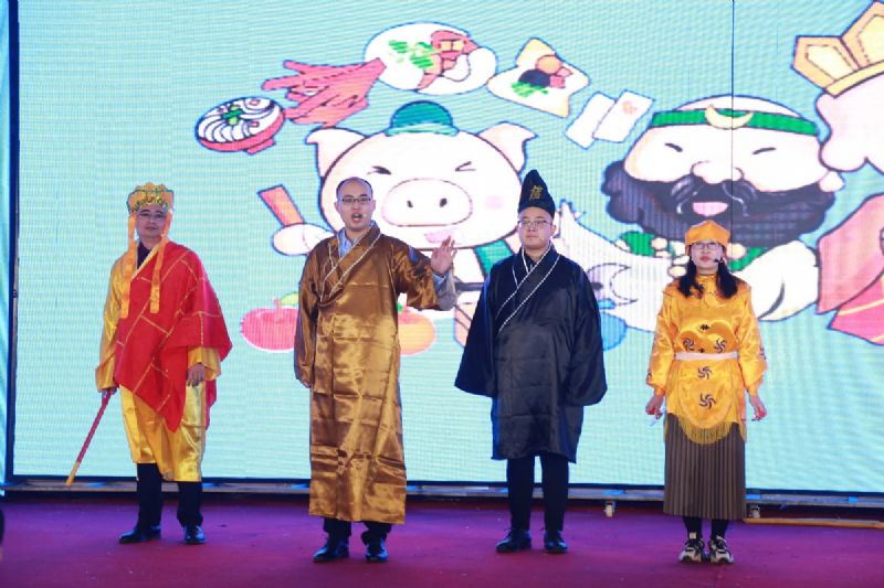 "Cohesion and improvement" -- Longgang group's 2020 Spring Festival will be a perfect ending.